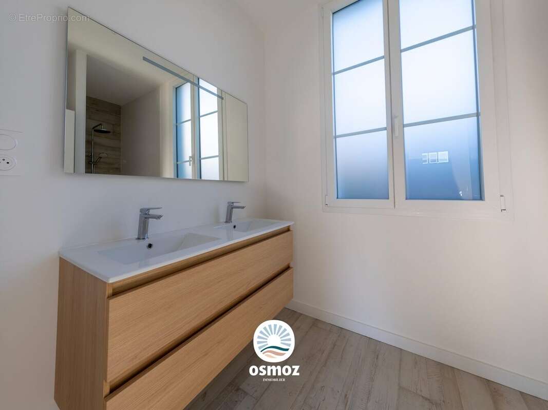 Maison à SAINTE-MARIE-DE-RE