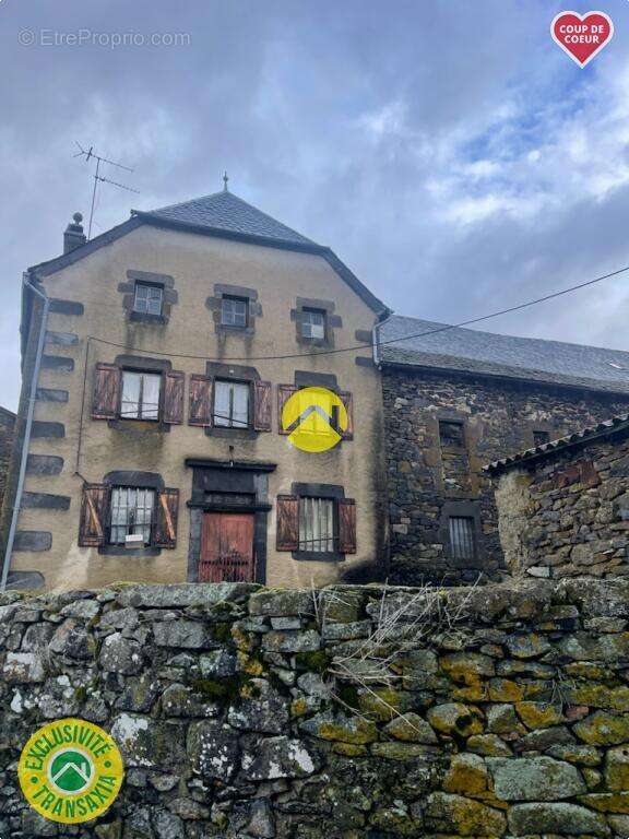 Maison à PIERREFORT