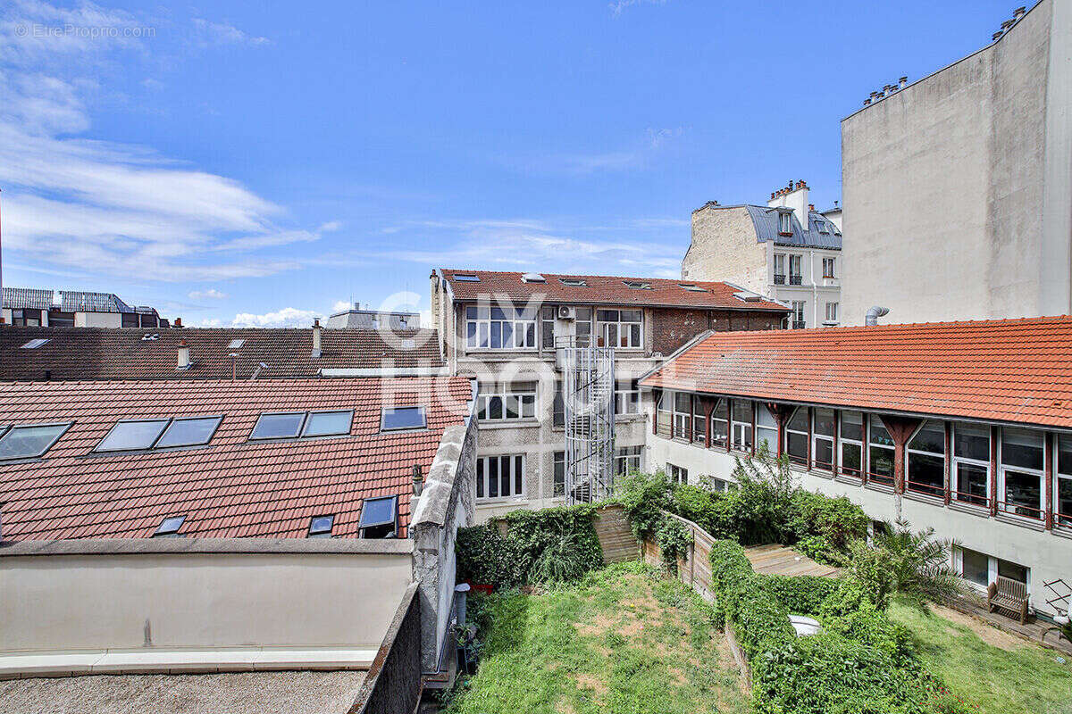 Appartement à PARIS-10E