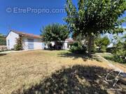 Maison à PUGET-SUR-ARGENS