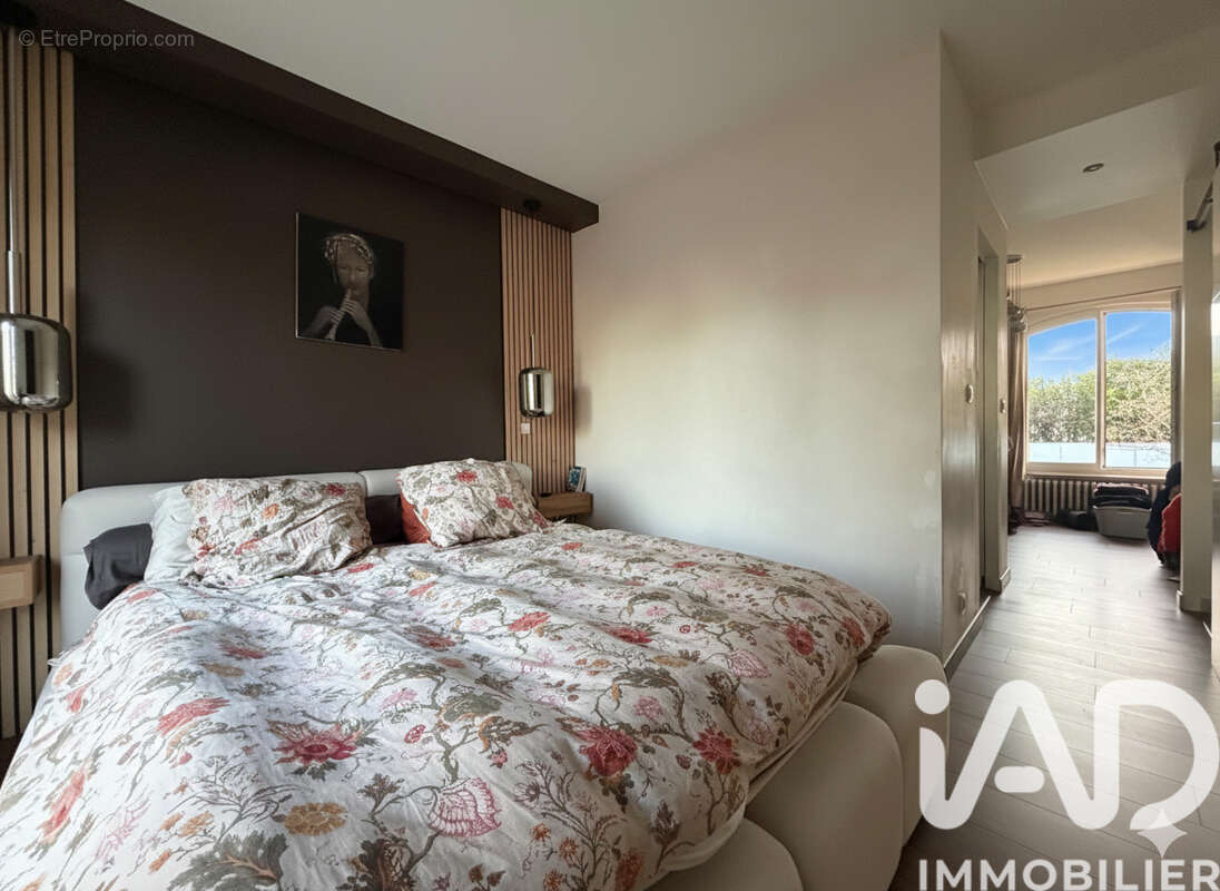 Photo 9 - Maison à VIRY-CHATILLON