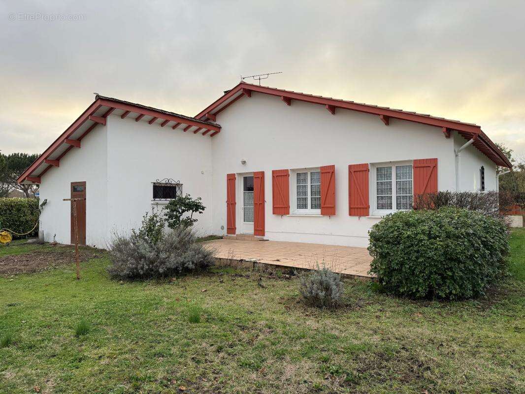 Maison à LANGON