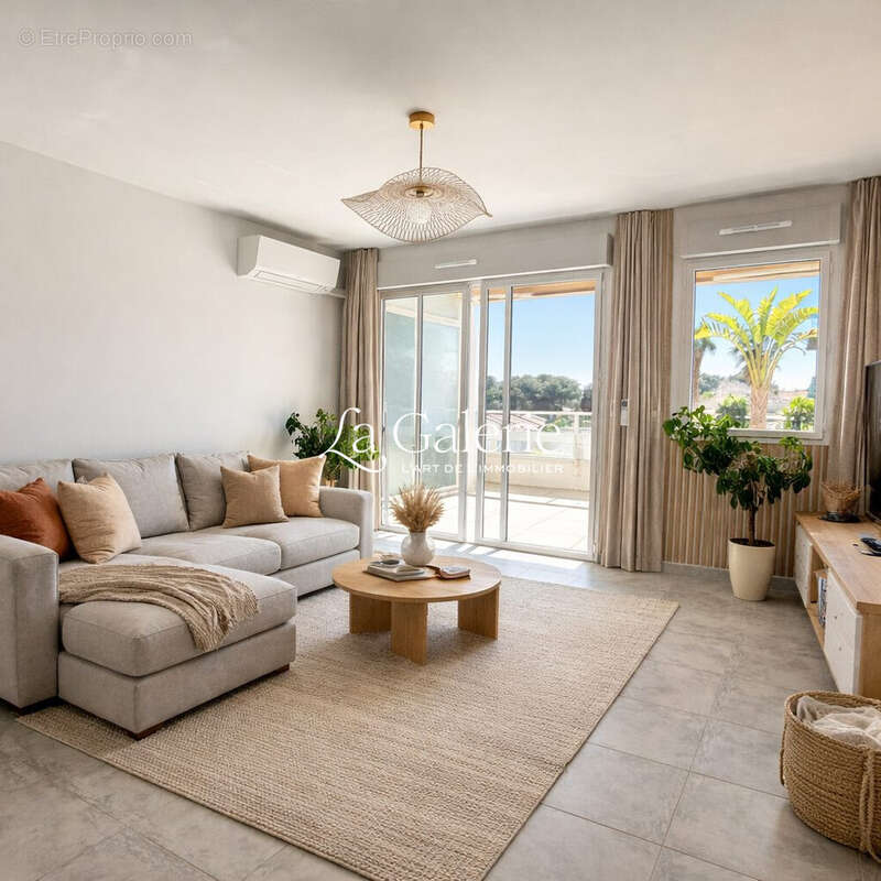Appartement à CARQUEIRANNE