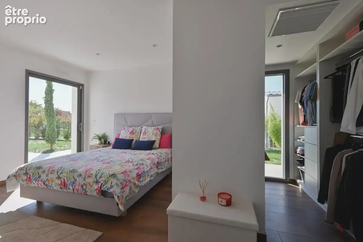 Villa de 215m2 sur terrain clos de 1500m2 4 chambres. - photo 8