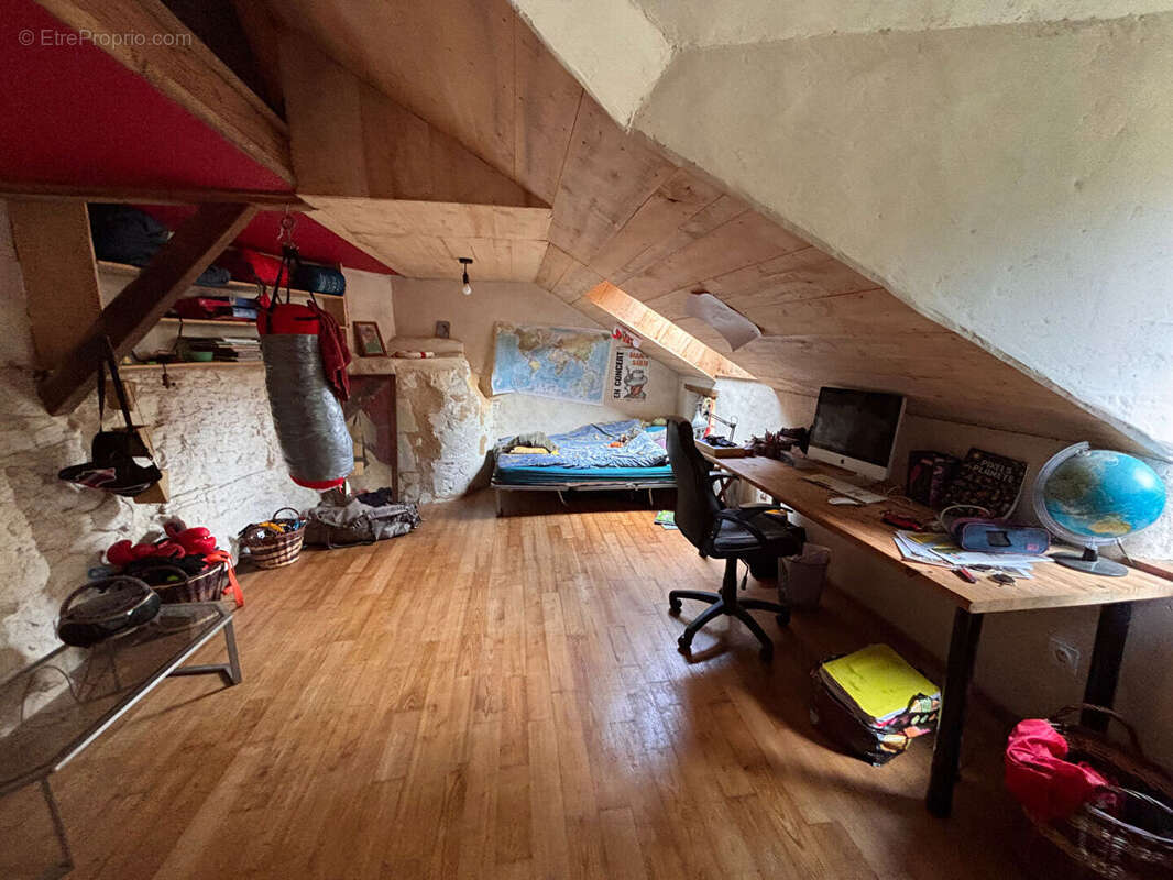 Maison à DOUE-LA-FONTAINE