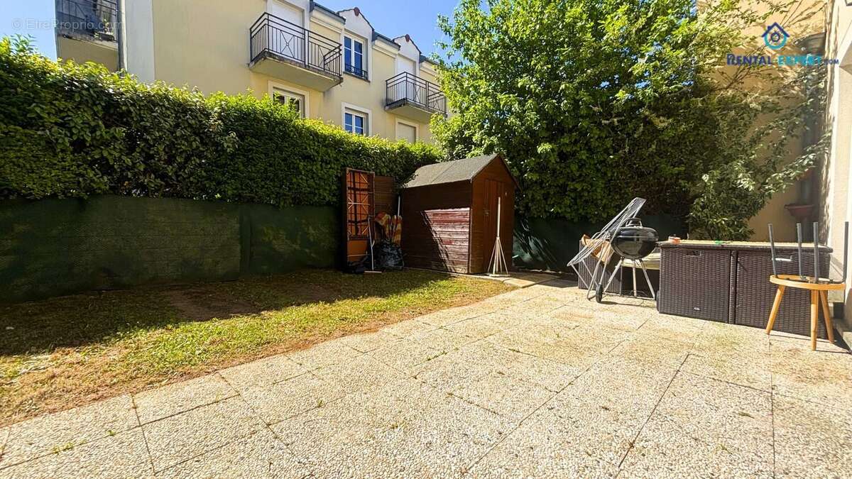 Appartement à BUSSY-SAINT-GEORGES
