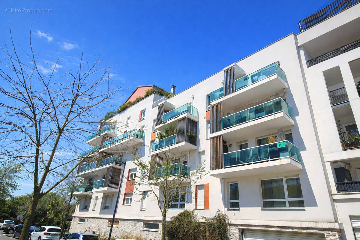 Appartement à LIMEIL-BREVANNES