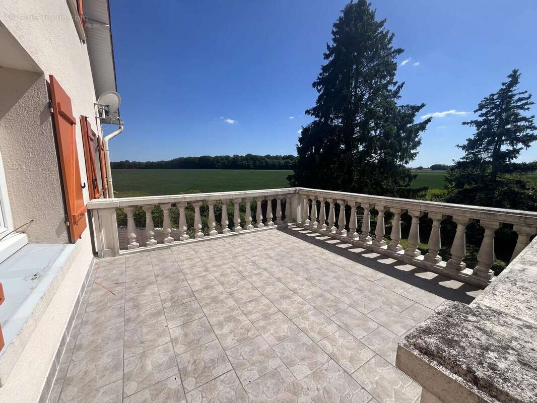 Maison à RAMBOUILLET