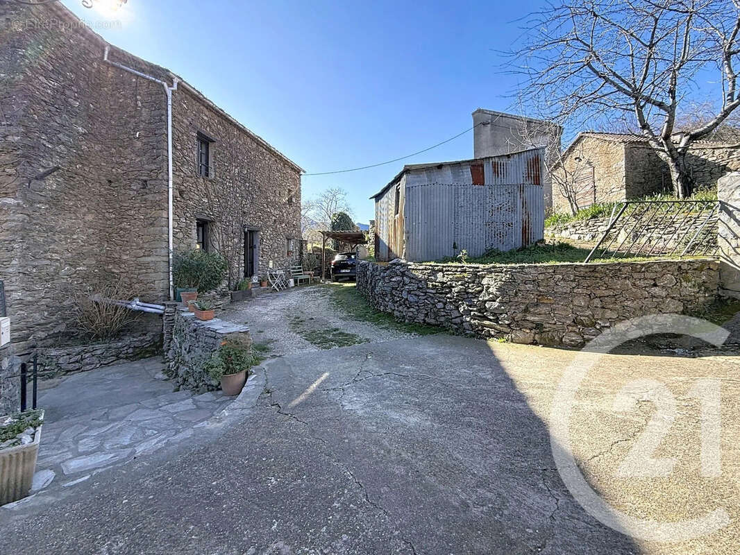 Maison à SAN-GIOVANNI-DI-MORIANI