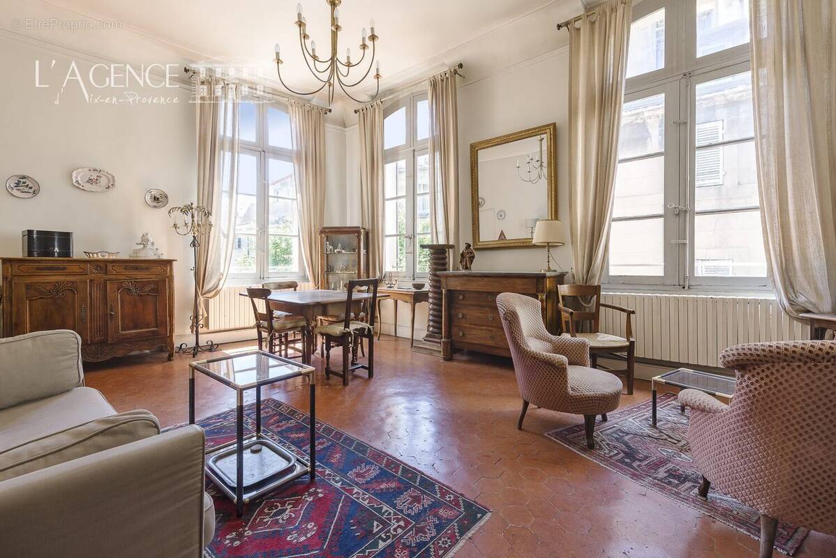 Appartement à AIX-EN-PROVENCE