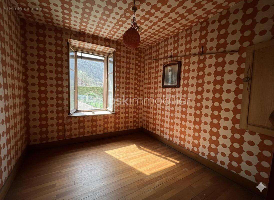 Maison de village T5 de 105 m² à rénover – Séchilienne - photo 12