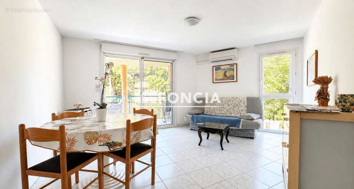 Appartement à VIAS