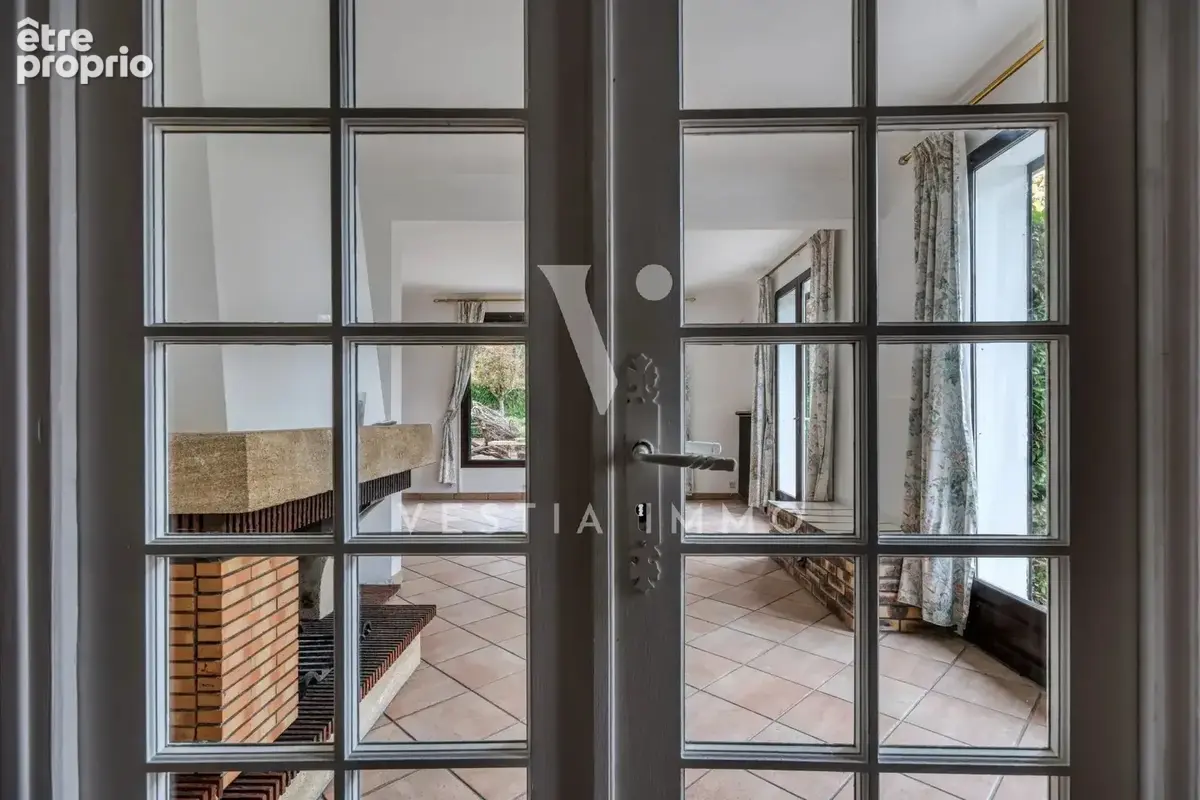 EST ST-ARNOULT-EN-Y - Maison à rénover 137 m² 5 CH -Terrain 1 032 m² proche DPE D - photo 4