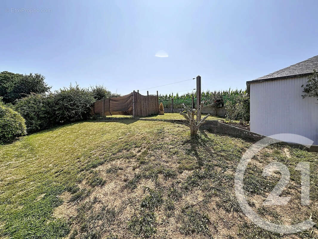 Maison 96 m² à Ploubezre  - photo 13