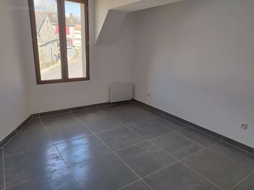 Maison 117 m² à Lommoye  - photo 5