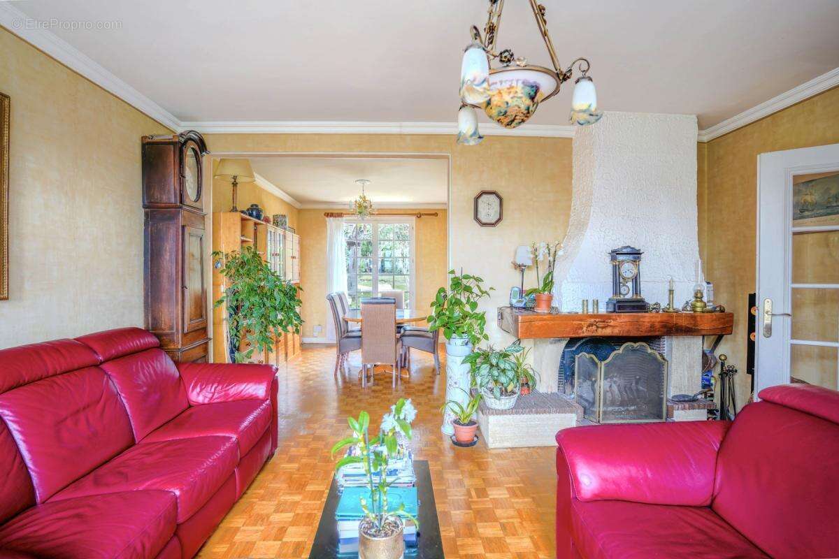 Maison à CHAMBOURCY