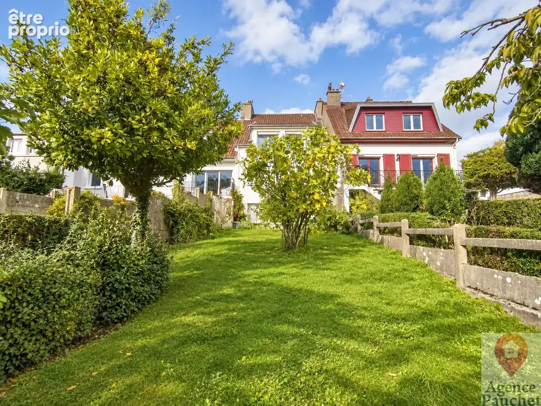 Boulogne-sur-mer   vieil-âtre / vieille ville   une maison familiale avec jardin, garage et sous-sol complet - photo 6