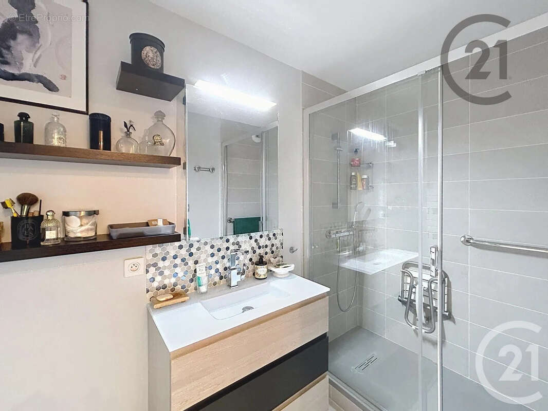Appartement 81 m² à Fontainebleau  - photo 21