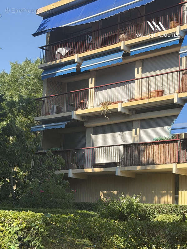 Appartement à AIX-EN-PROVENCE