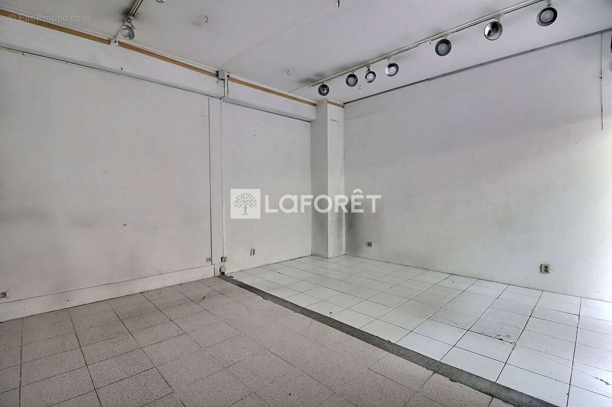 Local commercial Saint Ouen Sur Seine 19.70 m2 - photo 2