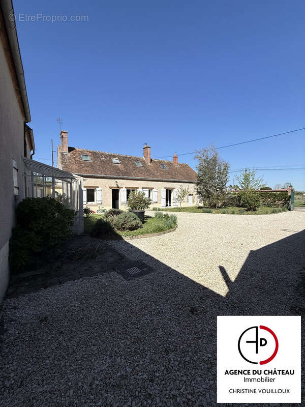 Maison à SAINT-BENOIT-SUR-LOIRE