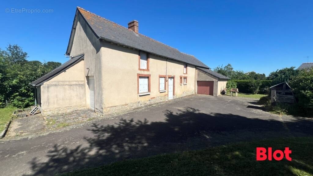 Maison à SAINT-SULPICE-LA-FORET