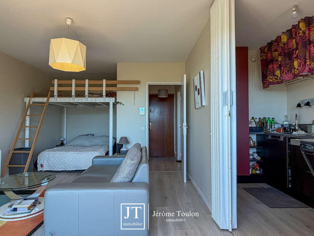 Appartement à VAUX-SUR-MER
