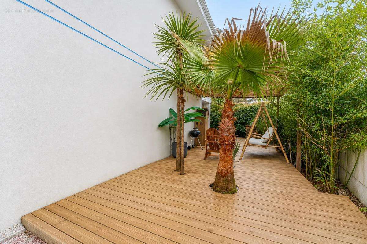 Appartement à LANTON