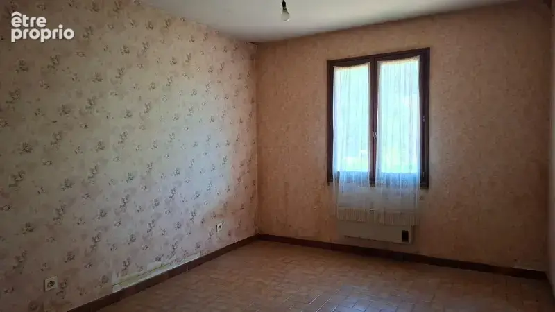 A vendre : Maison individuelle à rénover 130m2 sur  DIGNE LES BAINS (04) - photo 5