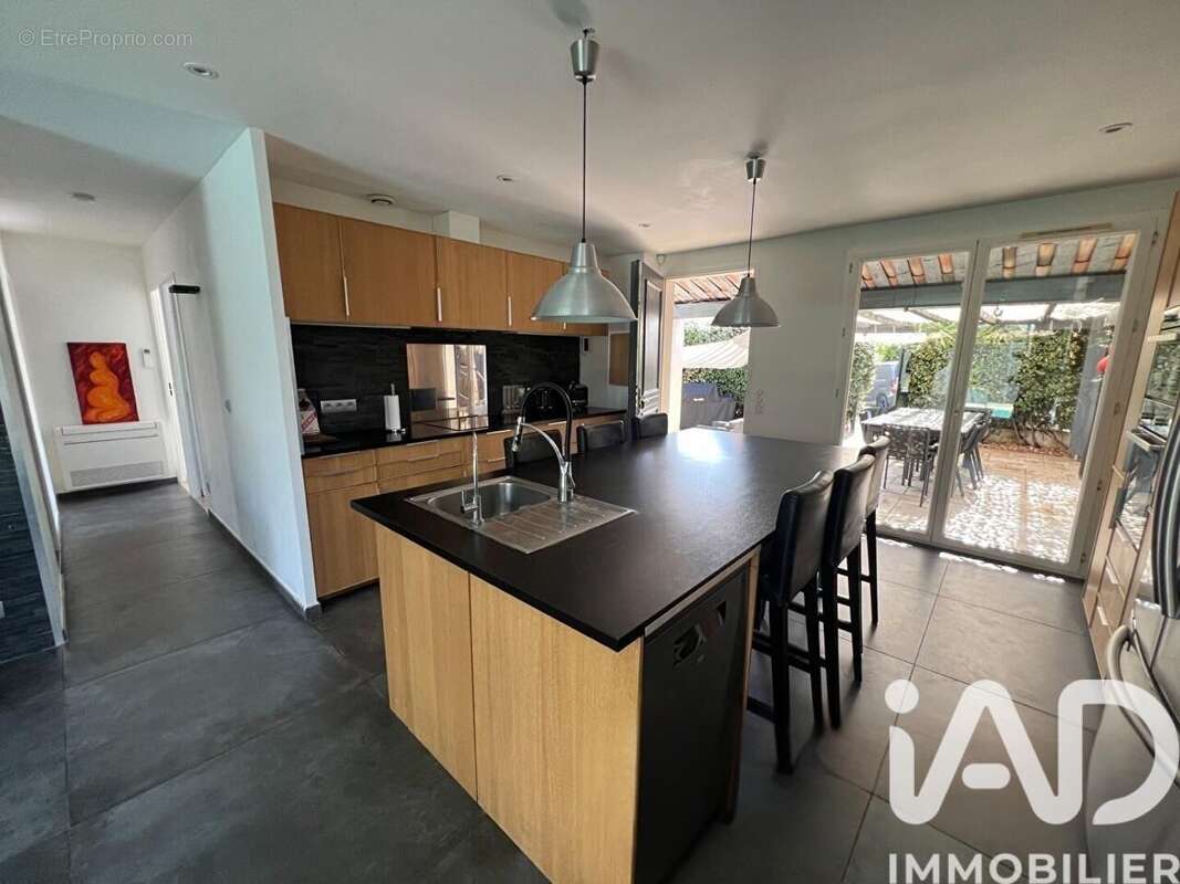 Photo 5 - Maison à ROQUEBRUNE-SUR-ARGENS