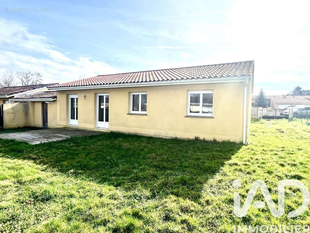 Photo 2 - Maison à SAINTE-EULALIE