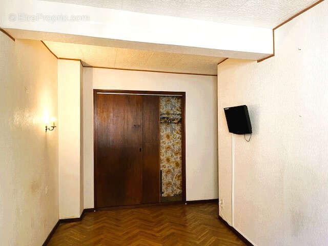 A vendre maison de ville a etage cour cave    limoux - photo 8
