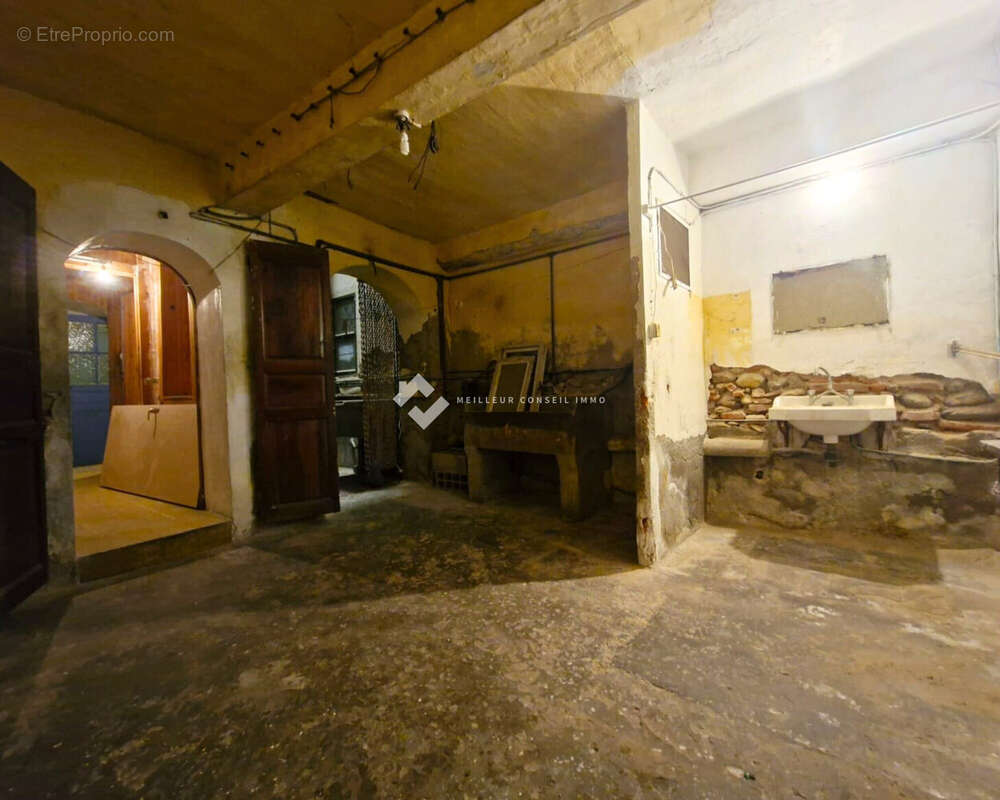Maison 172 m² à Corneilla-La-Riviere  - photo 5