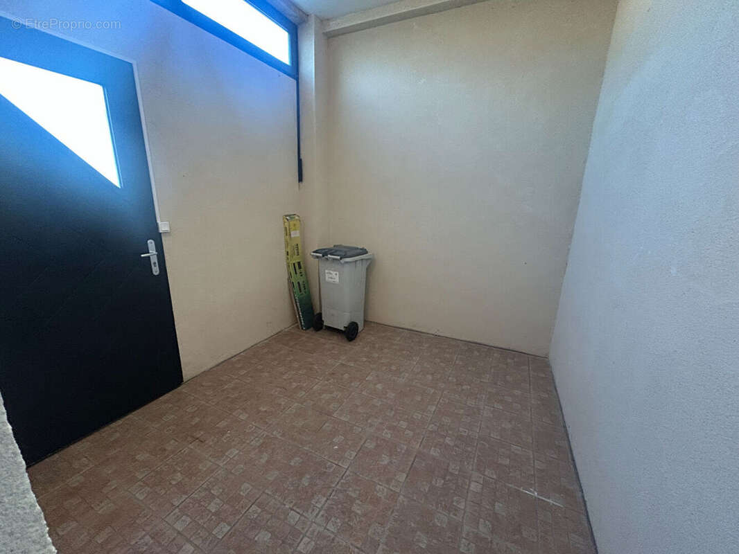 Appartement à FOURAS