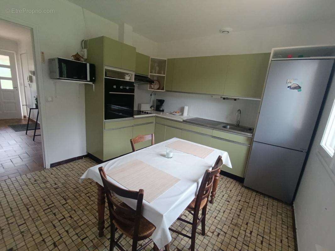 Appartement à LOUE