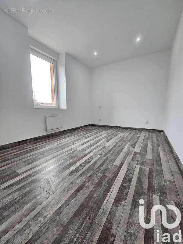 Photo 5 - Appartement à LONGUYON