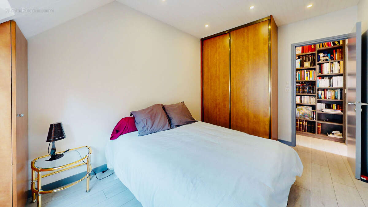 Maison à LAGNY-SUR-MARNE