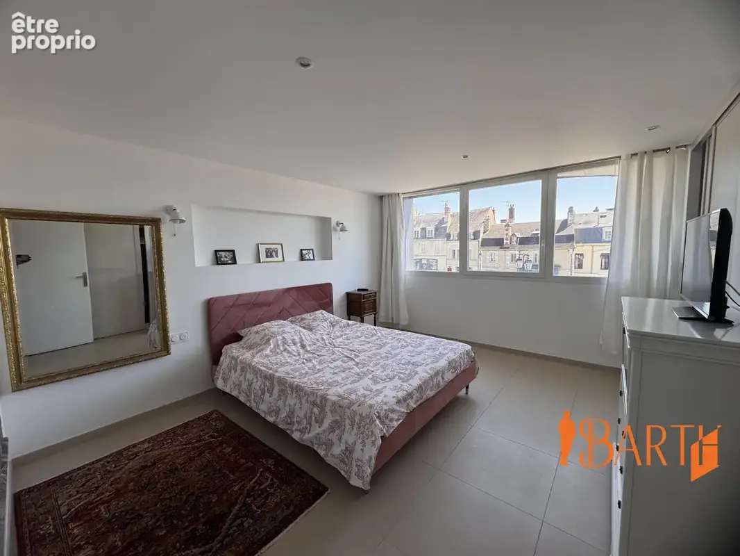 Appartement 113 m² à Bourges  - photo 6