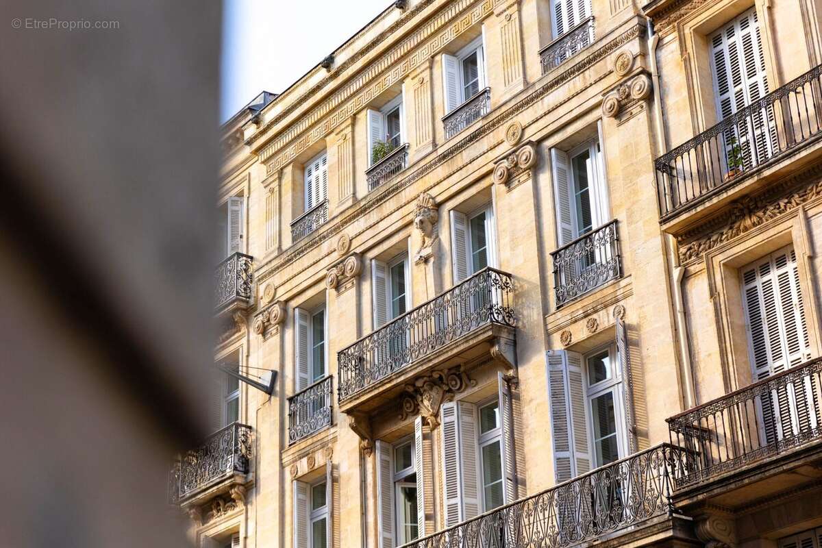 Appartement à BORDEAUX