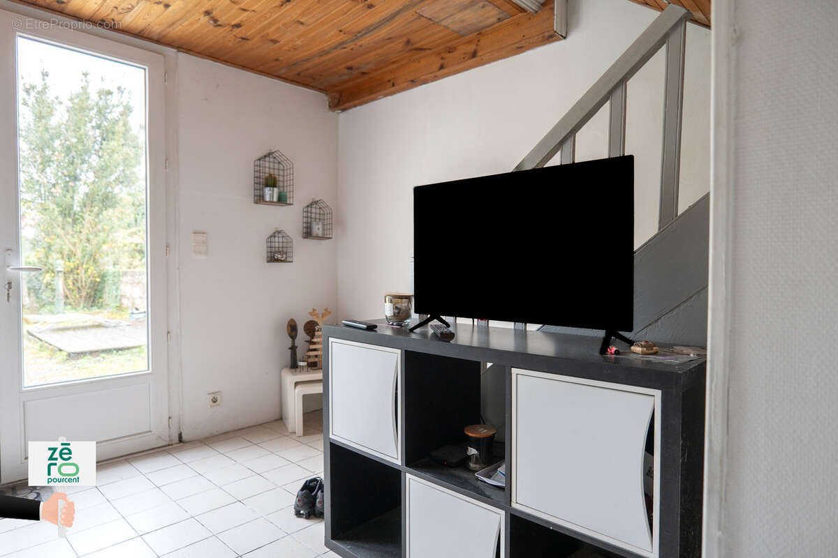 Maison à NESMY