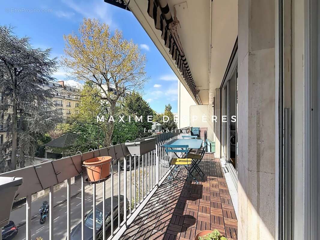 Appartement à NEUILLY-SUR-SEINE