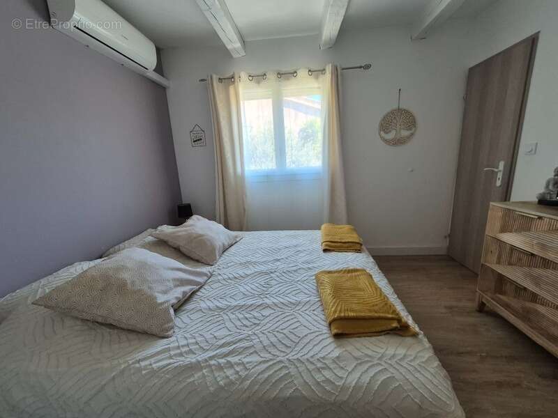 Maison à SOLLIES-TOUCAS