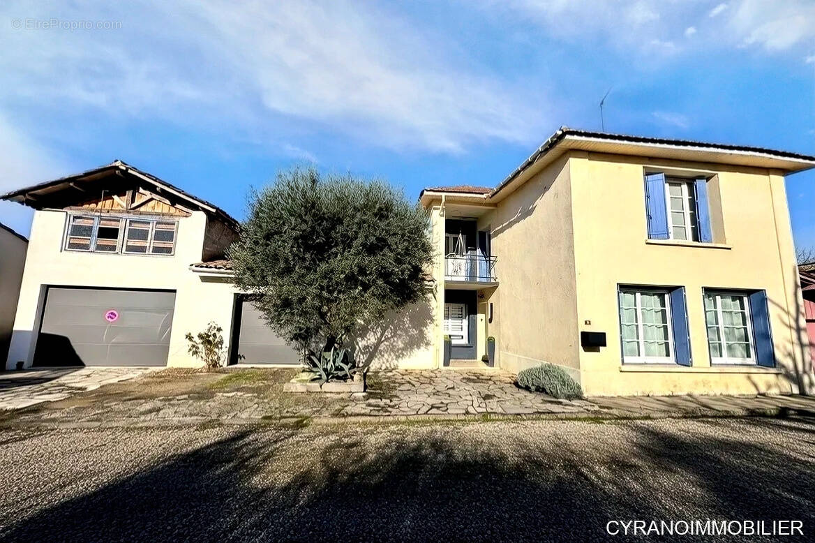 Maison à CASTILLONNES