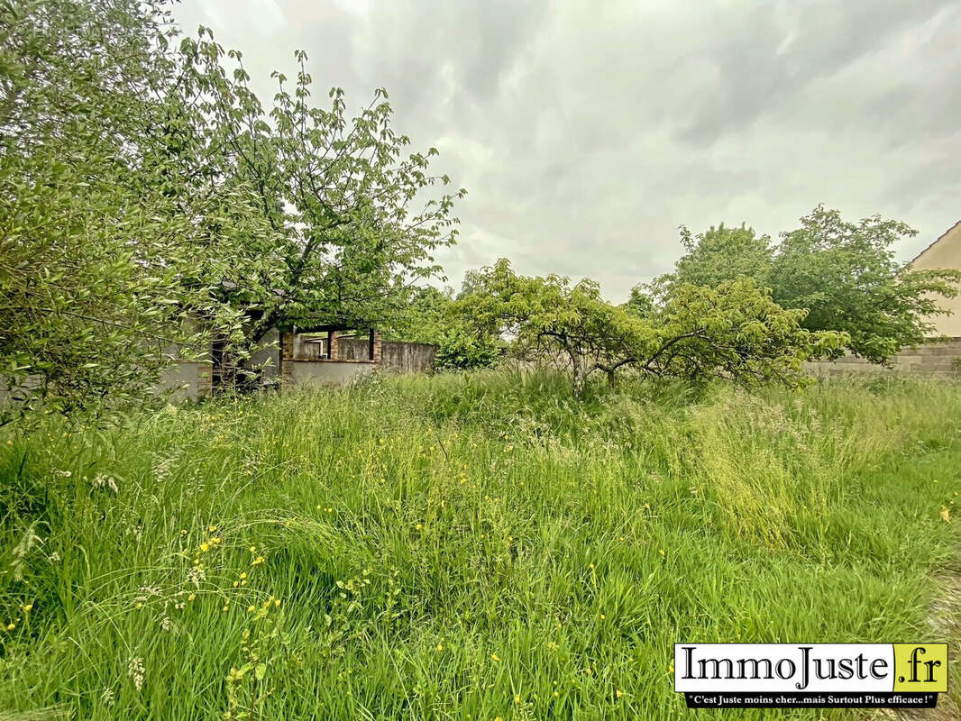 Maison à LE PERRAY-EN-YVELINES