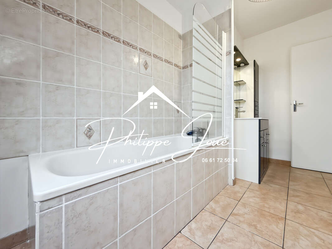 Maison 4 pièces de 97 m2 à Fontaine la Gaillarde 89100 - photo 10