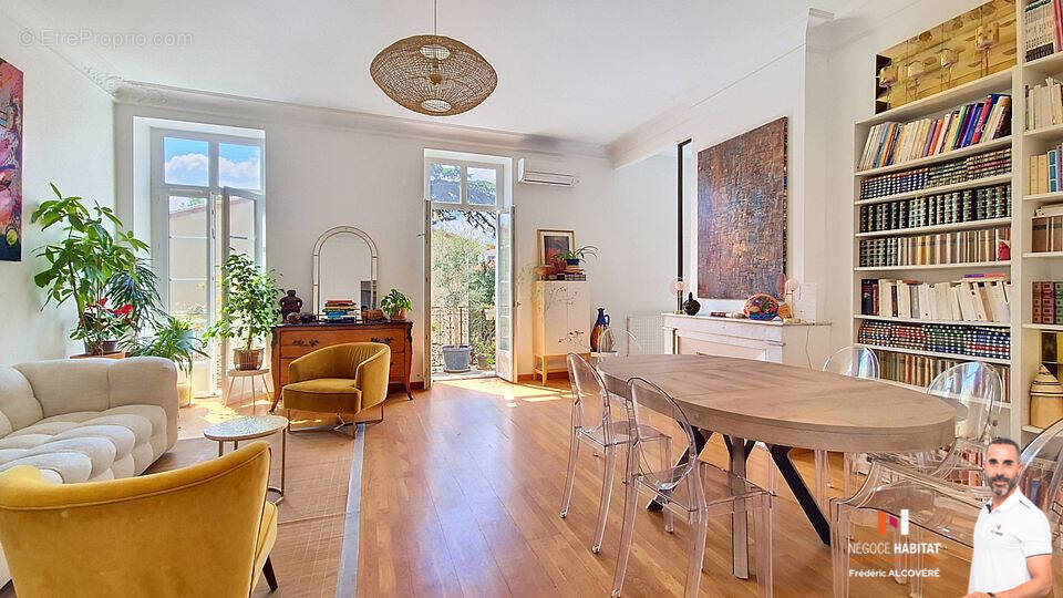 Appartement à NIMES