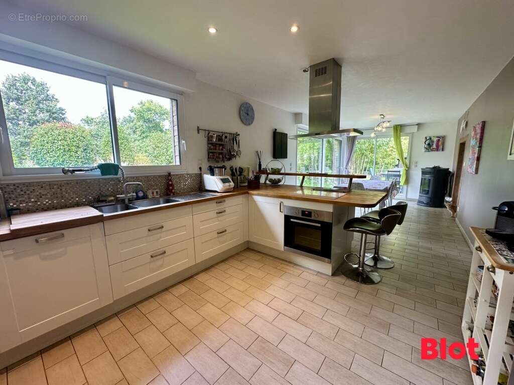 Maison à SAINT-MALON-SUR-MEL