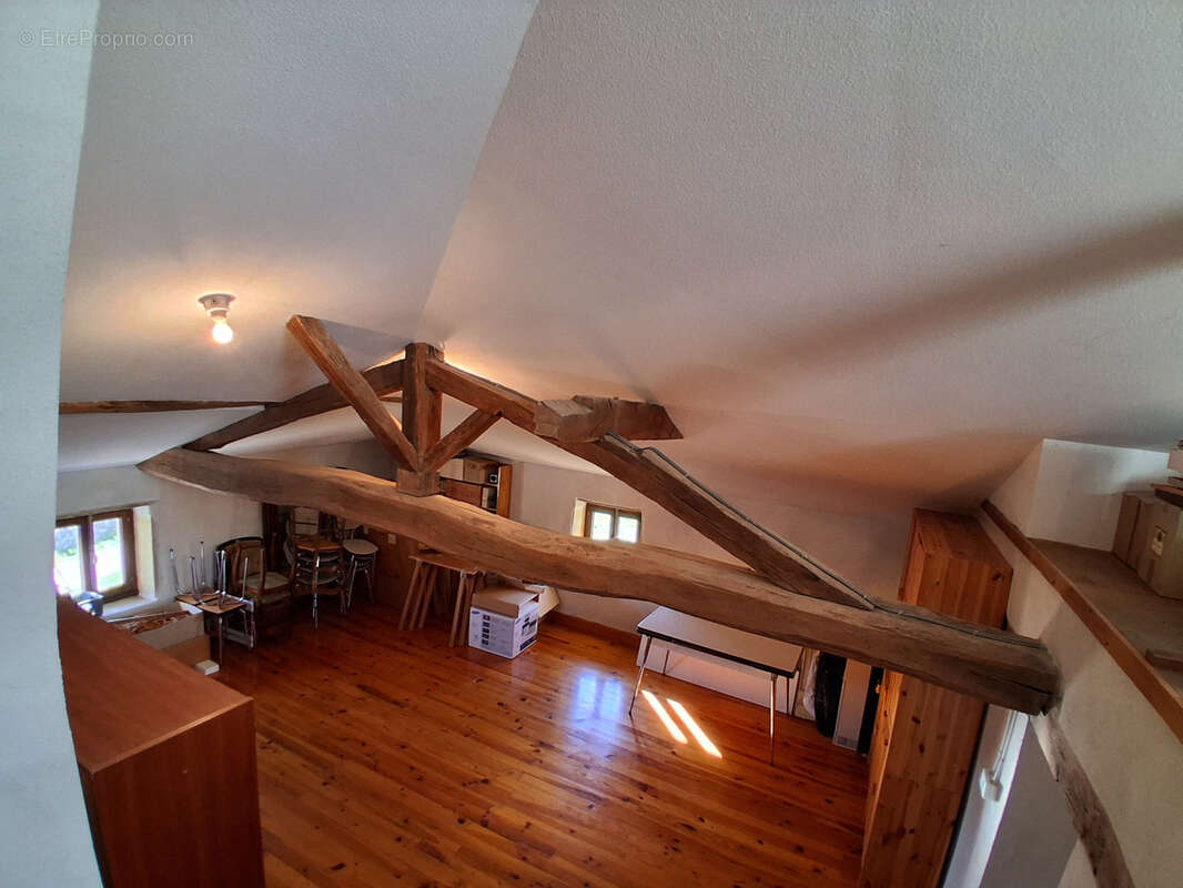 Maison à FLEURY-LA-MONTAGNE