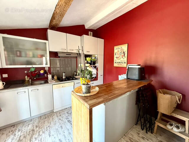 Appartement à GREASQUE