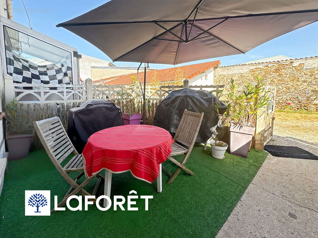 Appartement à EPINAY-SUR-ORGE